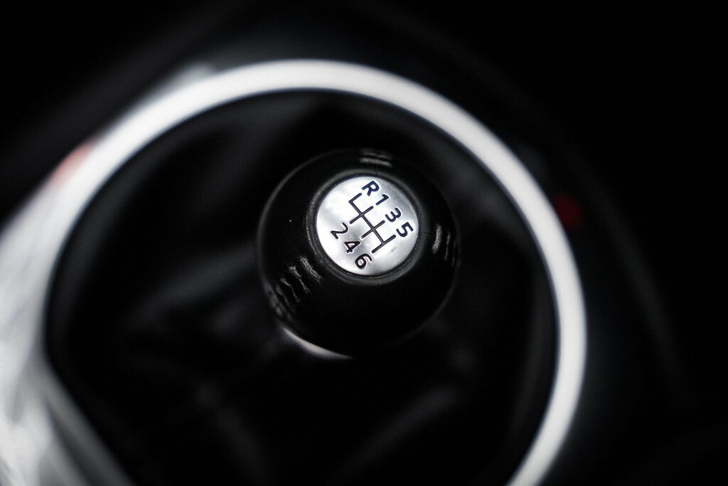 Mazda MX-5 RF Convertible Black #36