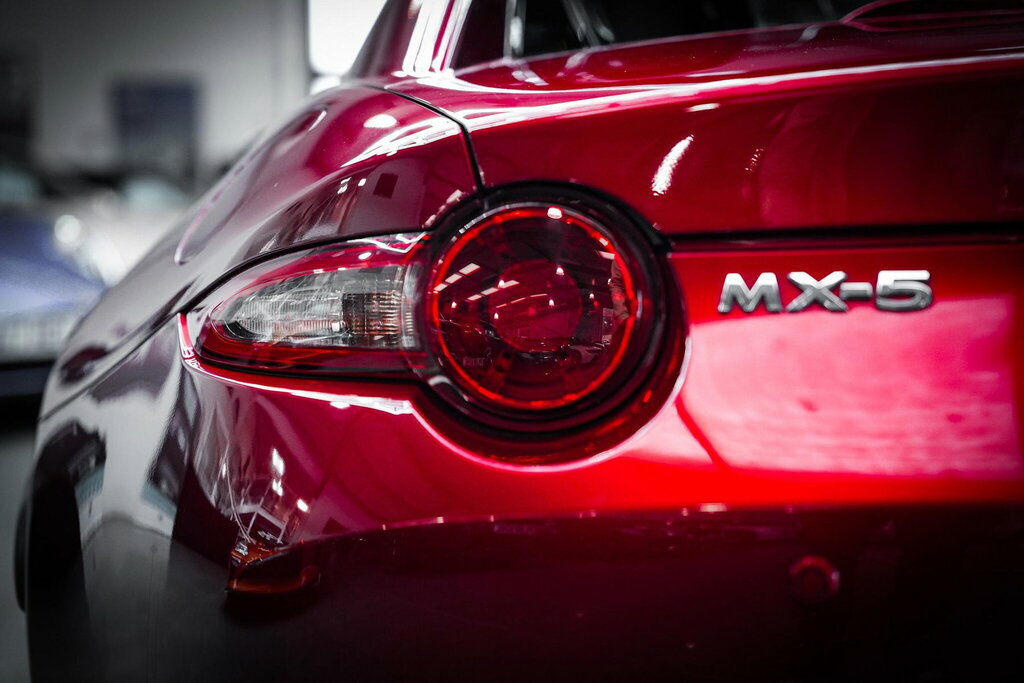 Mazda MX-5 RF Convertible Black #25