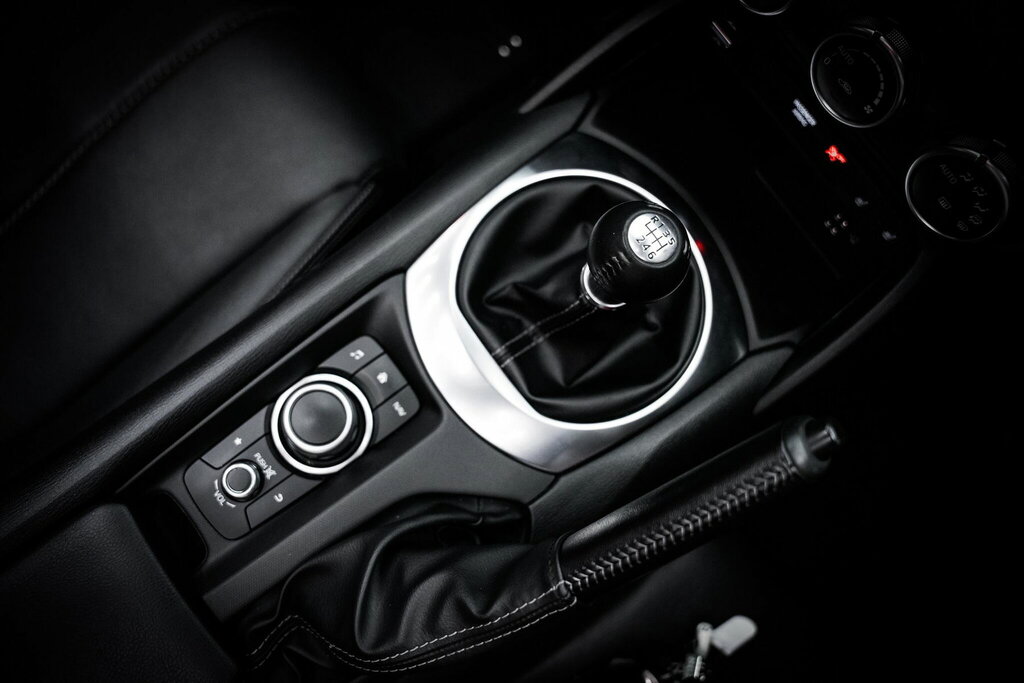 Mazda MX-5 RF 2.0 Skyactiv-g Sport Tech Euro 6 Ss #4