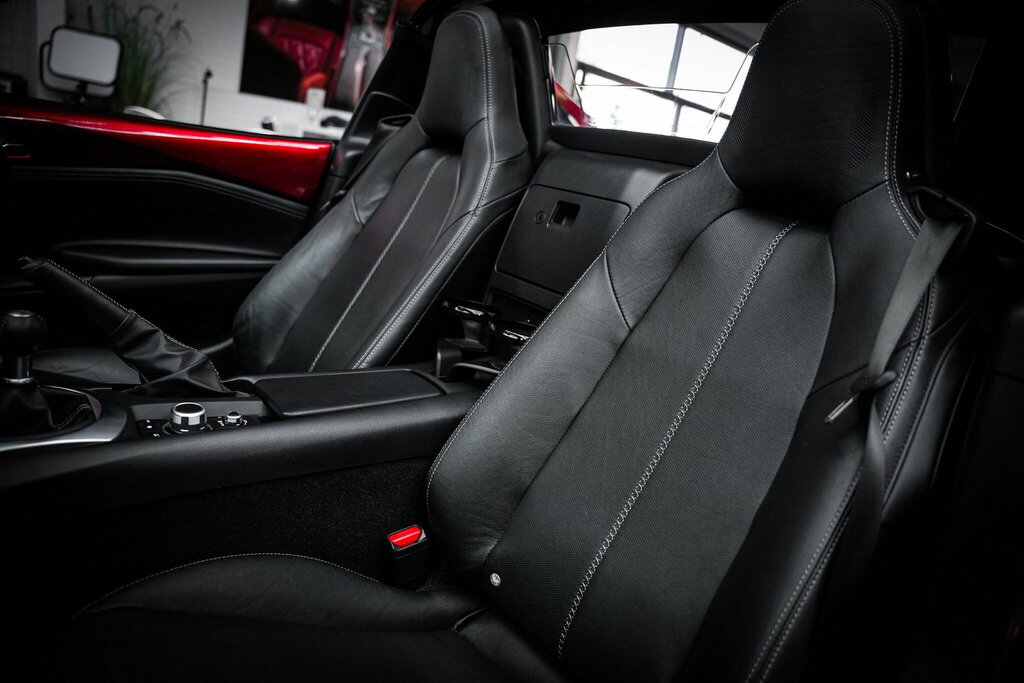 Mazda MX-5 RF Convertible Black #19