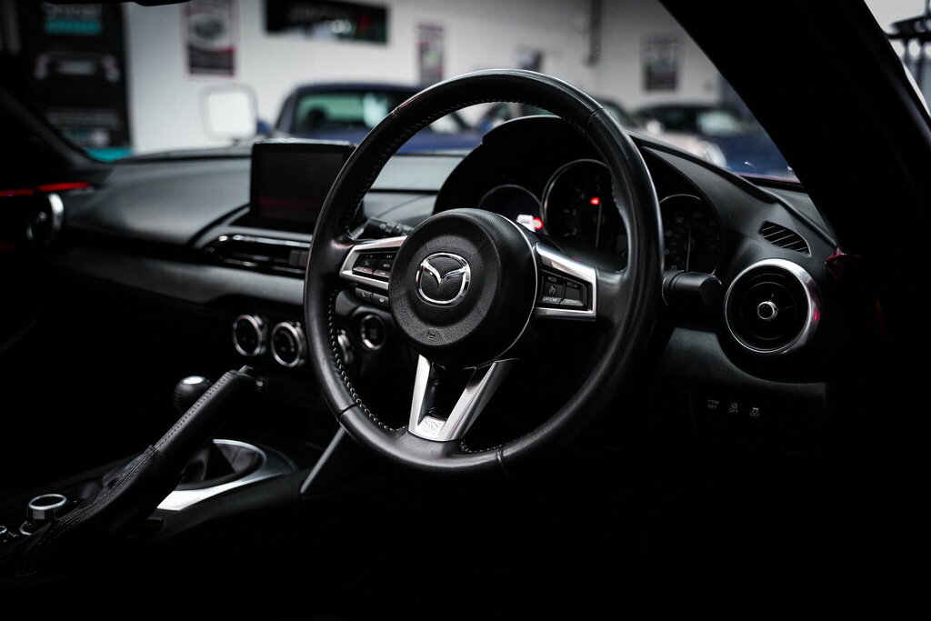 Mazda MX-5 RF Convertible Black #15