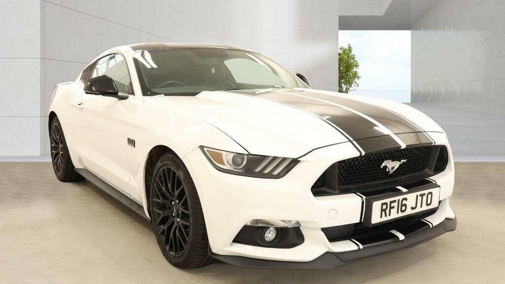 Ford Mustang 5.0 V8 Gt Fastback Selshift Euro 6 White
