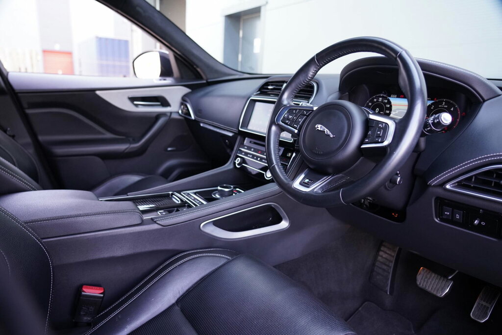 Jaguar F-Pace 2.0 D240 R-sport Awd Euro 6 Ss OU69UXW  #2