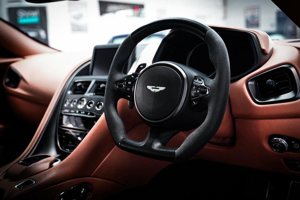 Aston Martin DB11 5.2 V12 Euro 6 Ss Silver #14
