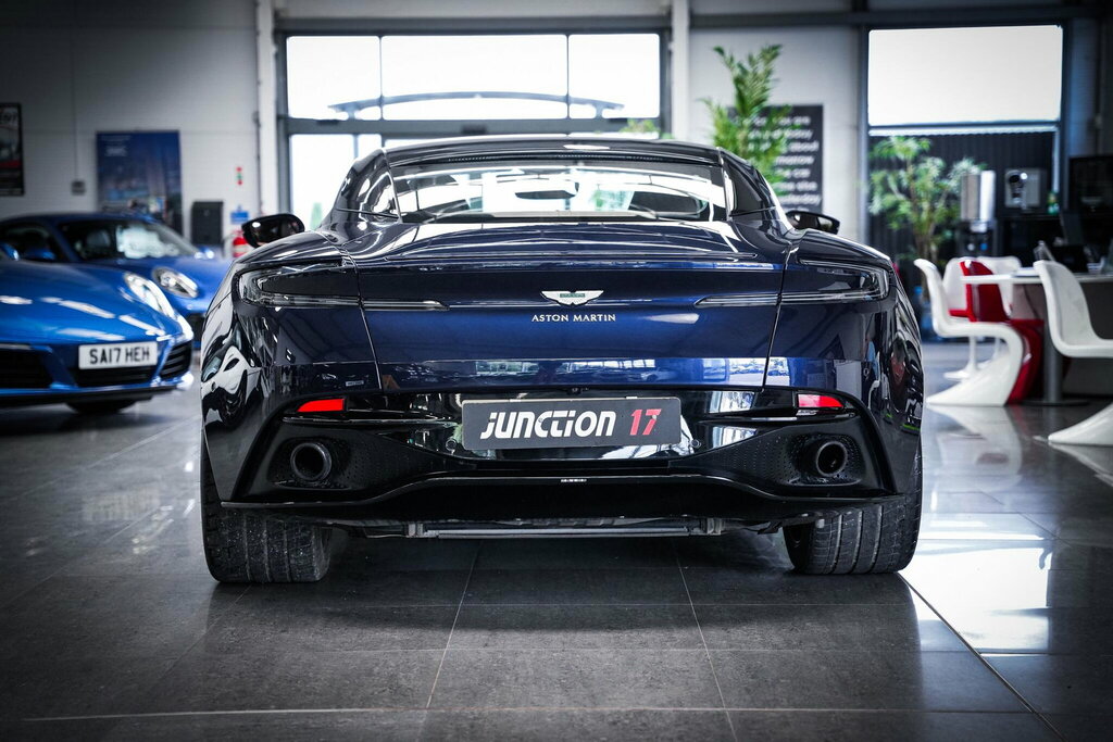 Aston Martin DB11 5.2 V12 Euro 6 Ss Silver #11