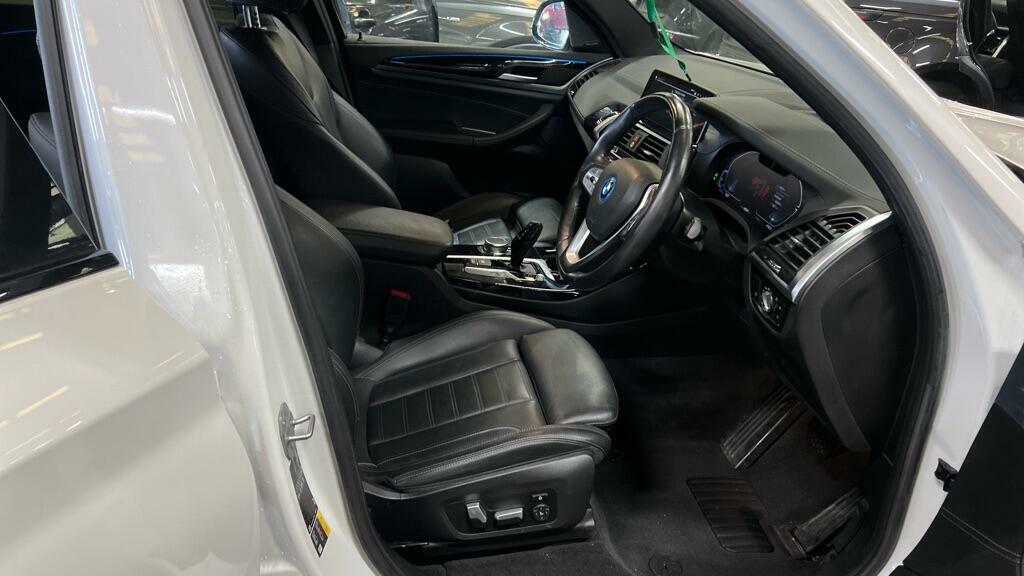 BMW iX3 80Kwh Premier Edition Blue #11
