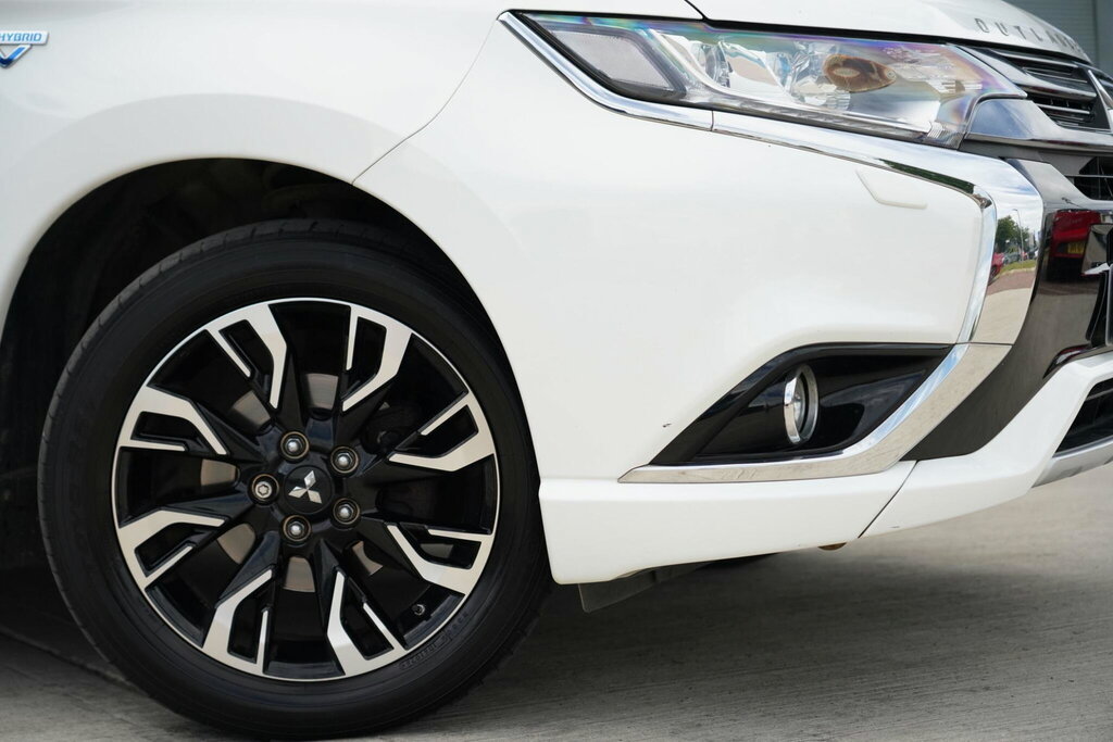 Mitsubishi Outlander Outlander Di-d 3 Blue #16