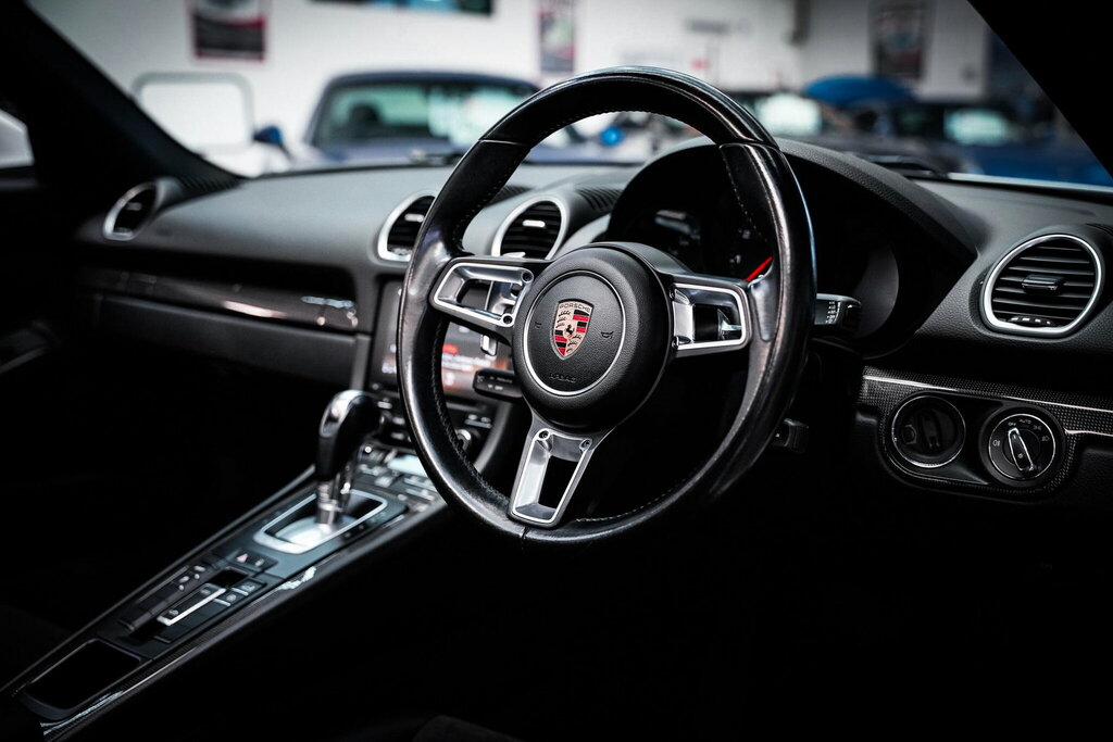 Porsche 718 Boxster 2.0L Boxster Pdk 295 Bhp White #14