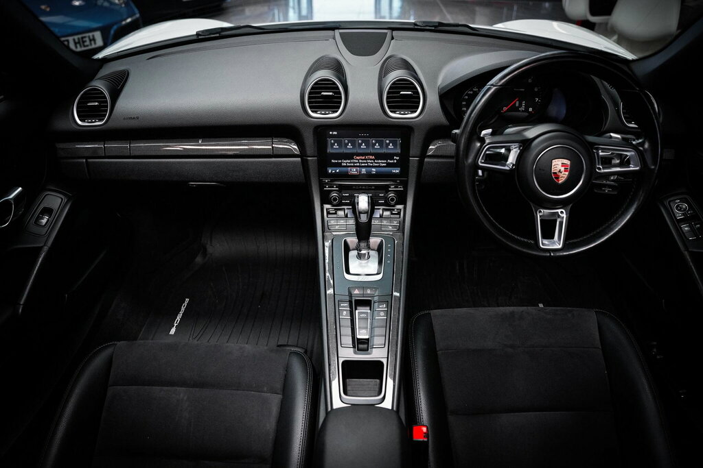 Porsche 718 Boxster 2.0L Boxster Pdk 295 Bhp White #19