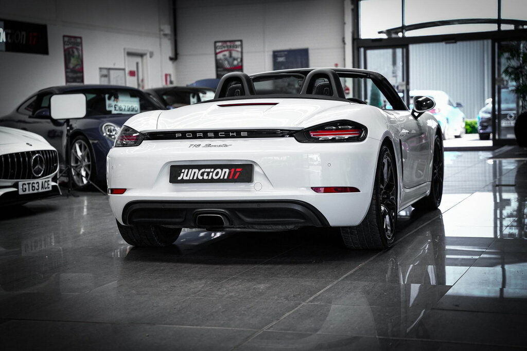 Porsche 718 Boxster 2.0L Boxster Pdk 295 Bhp White #12