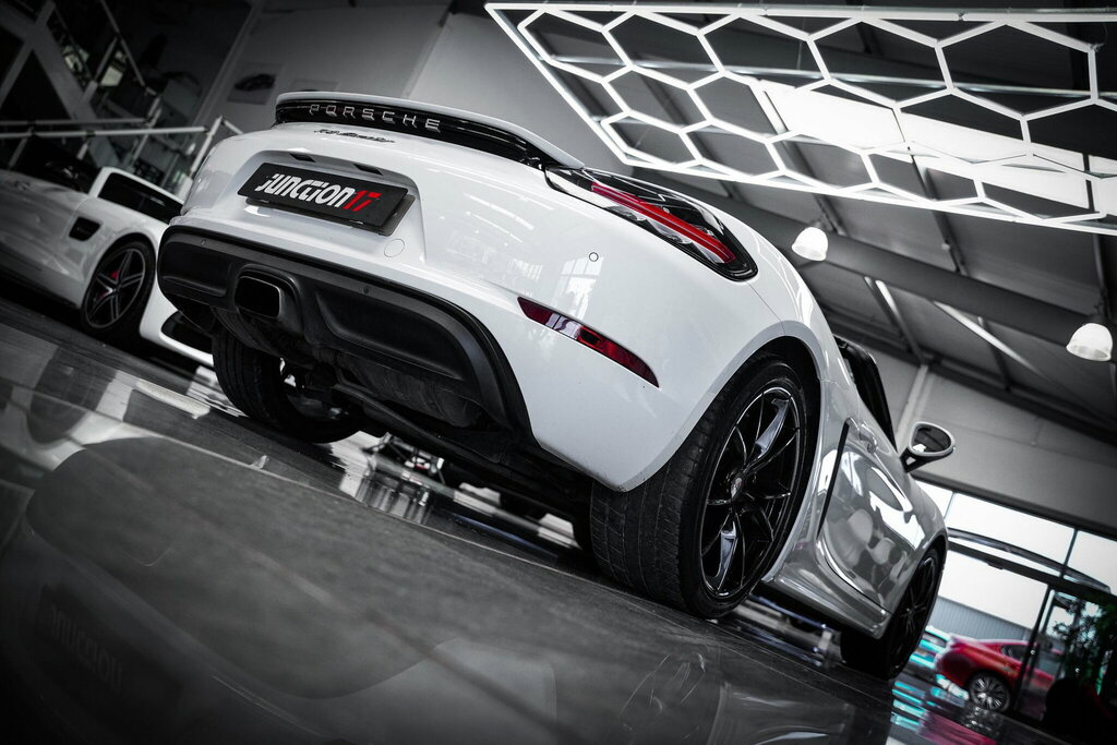 Porsche 718 Boxster 2.0L Boxster Pdk 295 Bhp White #29