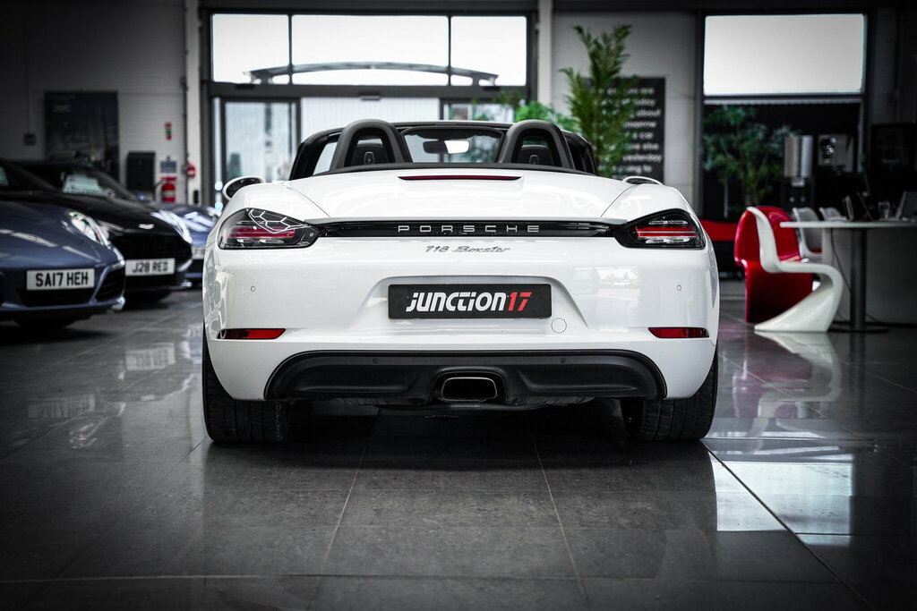 Porsche 718 Boxster 2.0L Boxster Pdk 295 Bhp White #11