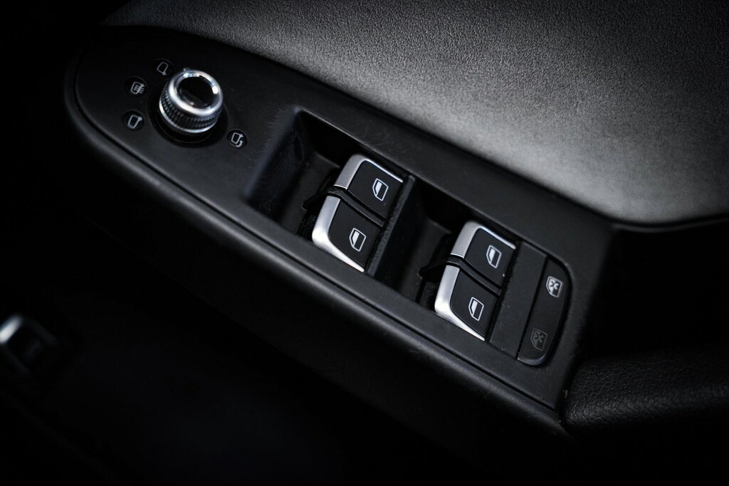 Audi S4 3.0 Tfsi V6 Black Edition Saloon S Tron Black #46