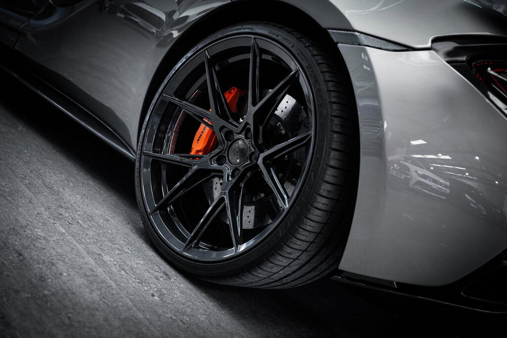 McLaren 570S V8 Ssg 2-Door Black #25