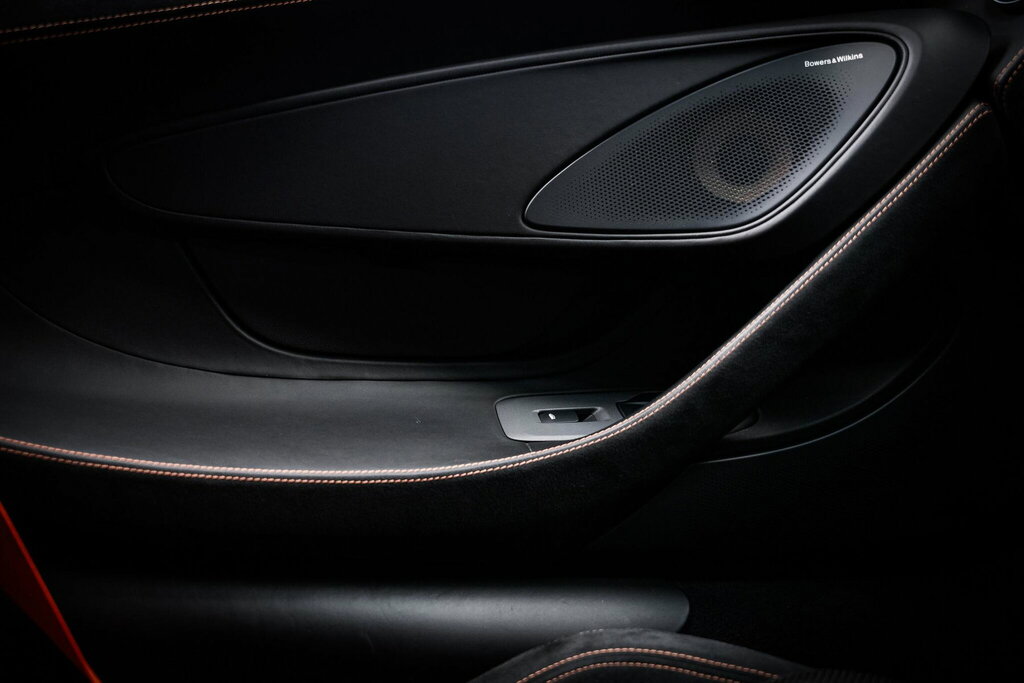McLaren 570S V8 Ssg 2-Door Black #47