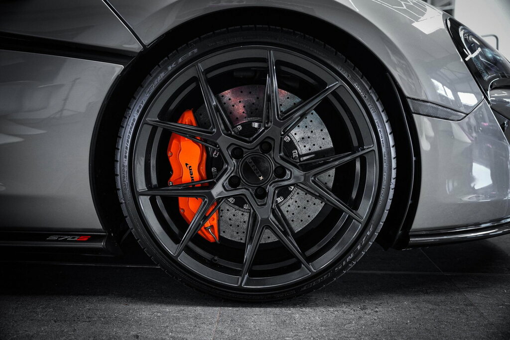 McLaren 570S V8 Ssg 2-Door Black #23