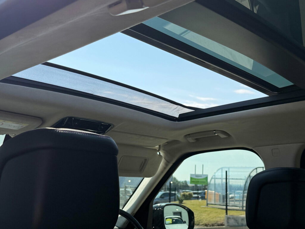 Land Rover Range Rover 3.0 D300 Black #7