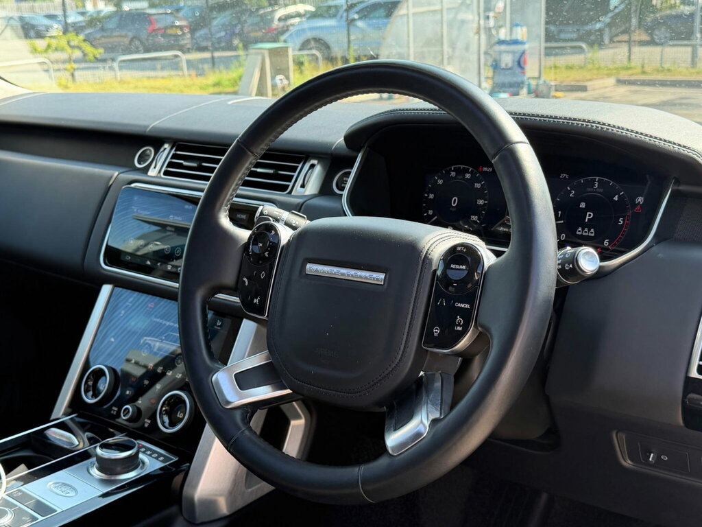 Land Rover Range Rover 3.0 D300 Black #18
