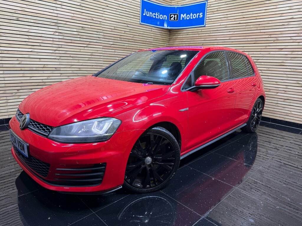 Volkswagen Golf 2.0 Tdi Bluemotion Tech Gtd Hatchback D YC14VBM Red
