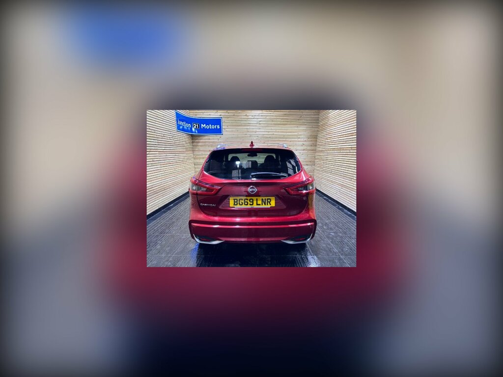 Nissan Qashqai 1.5 Dci Tekna Suv Euro 6 Ss Red