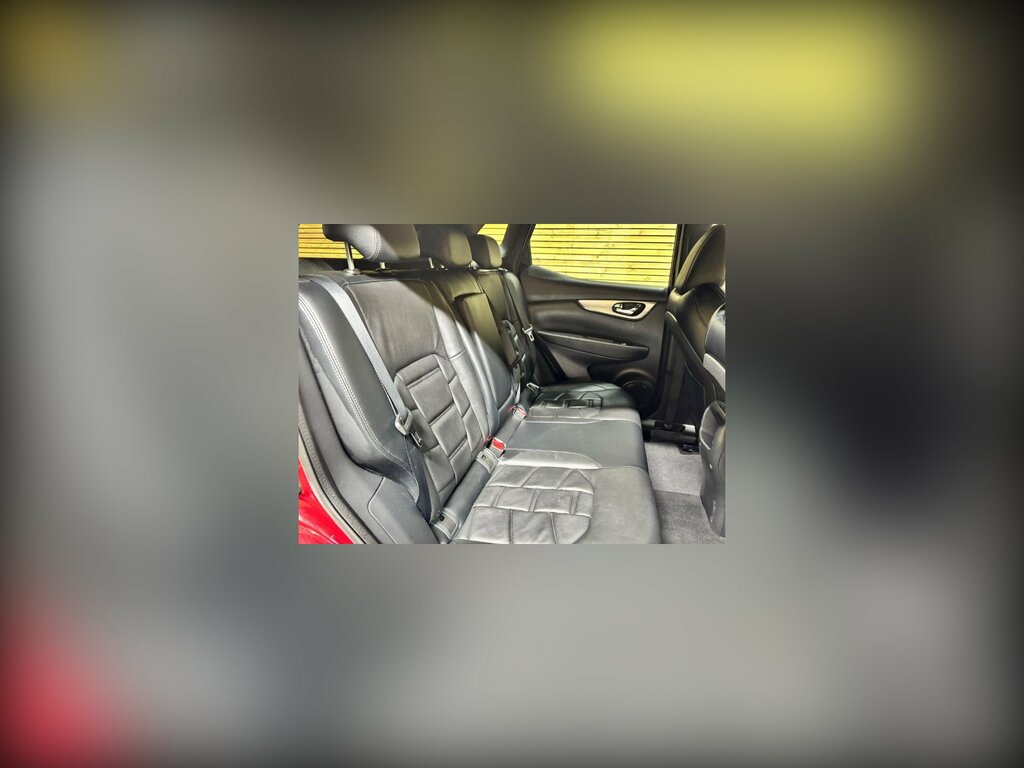 Nissan Qashqai 1.5 Dci Tekna Suv Euro 6 Ss Red #3