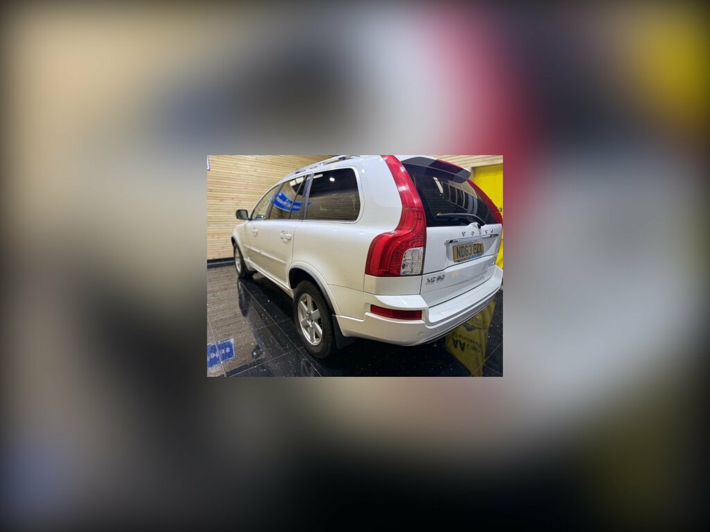 Volvo XC90 2.4 D5 Es Suv Geartronic 4Wd Euro 5 20 White