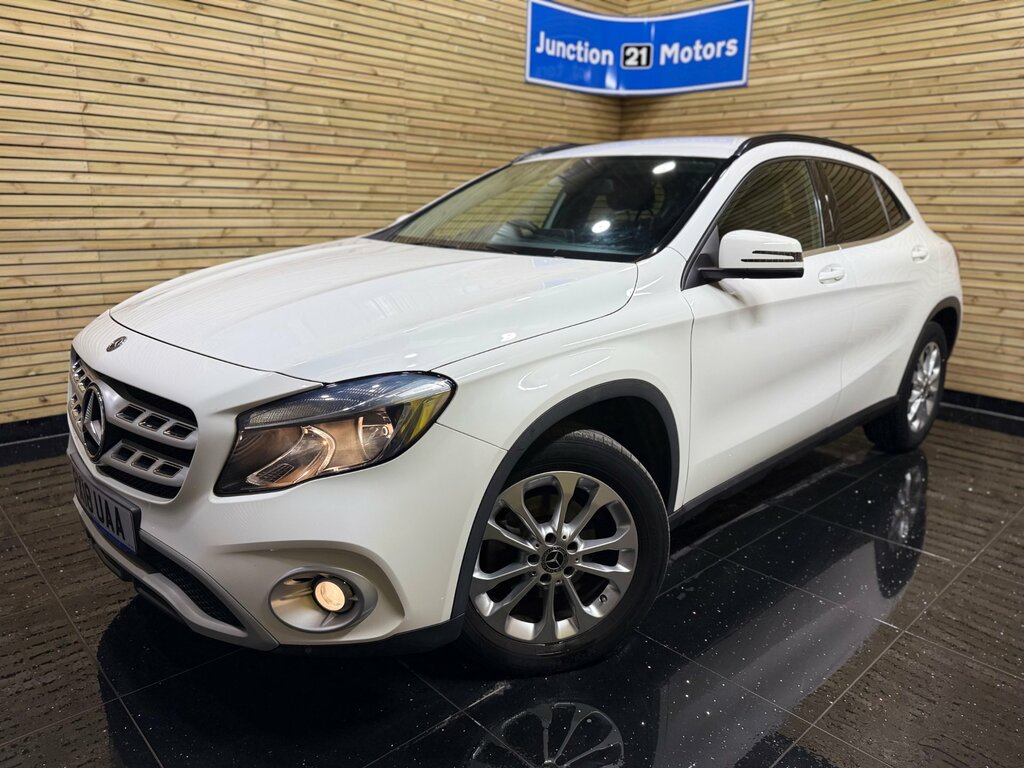 Mercedes-Benz GLA Class 1.6 Gla200 Se Suv Euro 6 Ss White