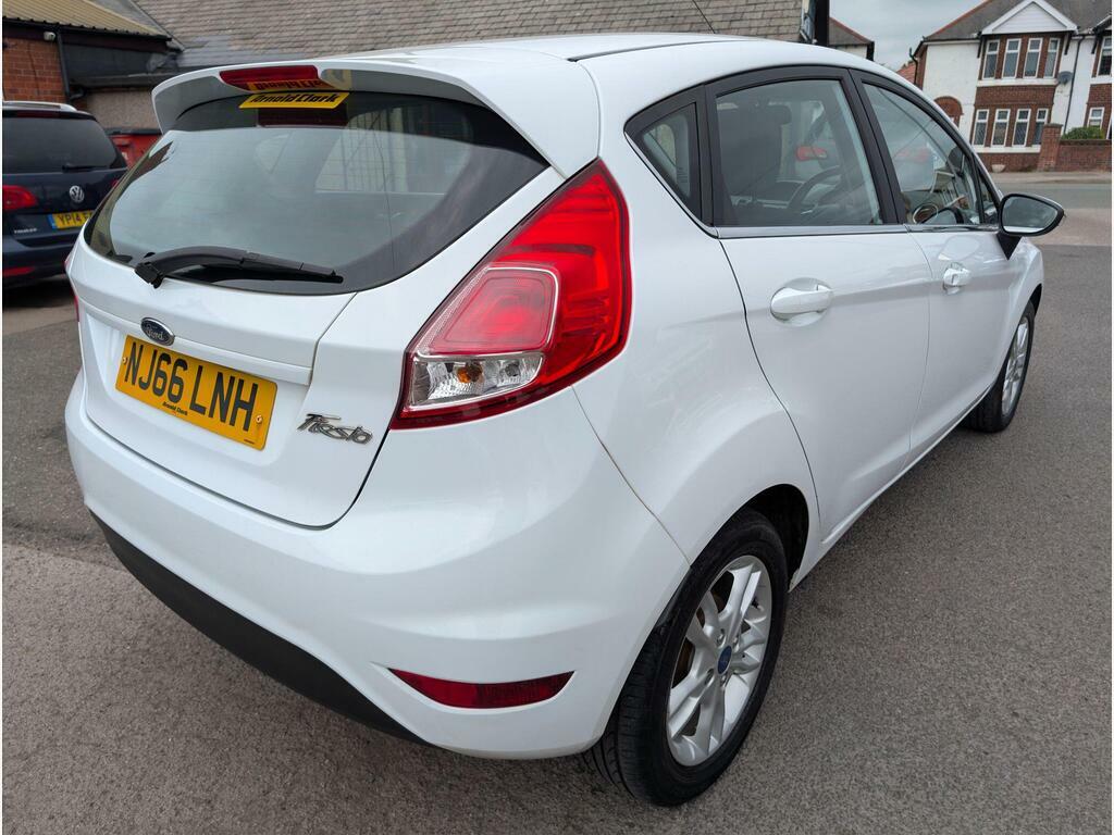 Ford Fiesta 1.25 Zetec Euro 6 NJ66LNH White #6