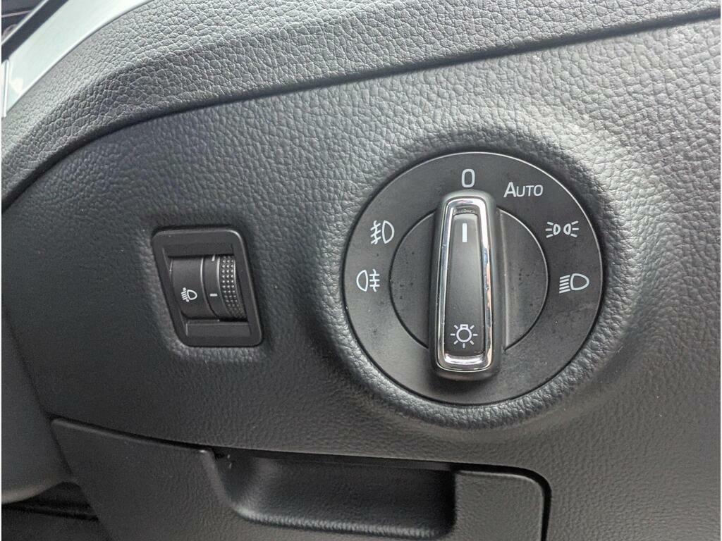 Skoda Superb Black #19