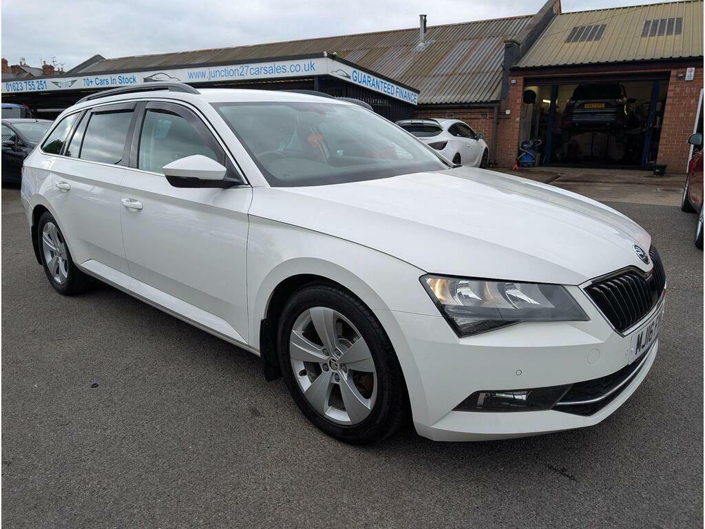 Skoda Superb Black #10