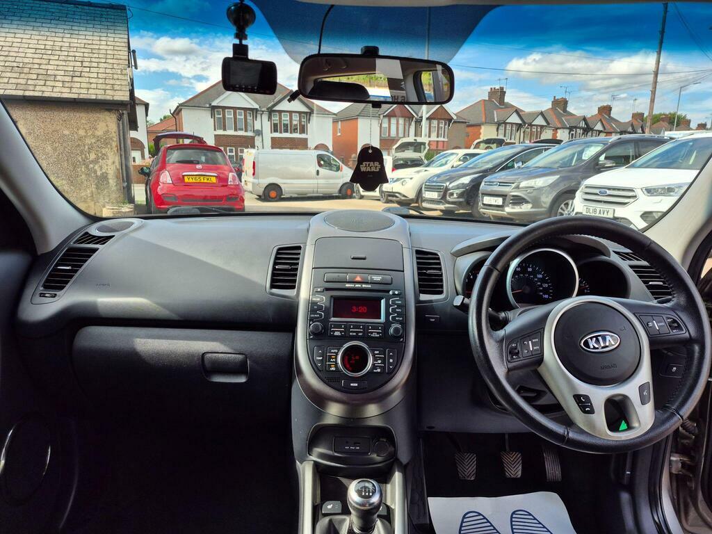 Kia Soul 1.6 Crdi 2 Euro 5 Black #13