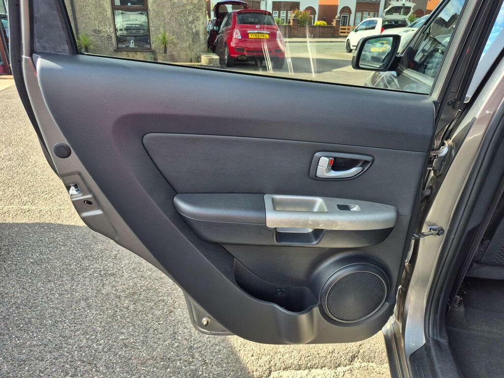 Kia Soul 1.6 Crdi 2 Euro 5 Black #26