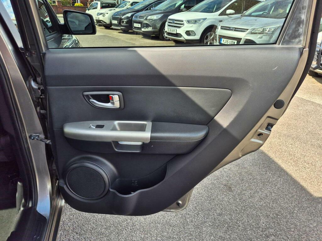 Kia Soul 1.6 Crdi 2 Euro 5 Black #25