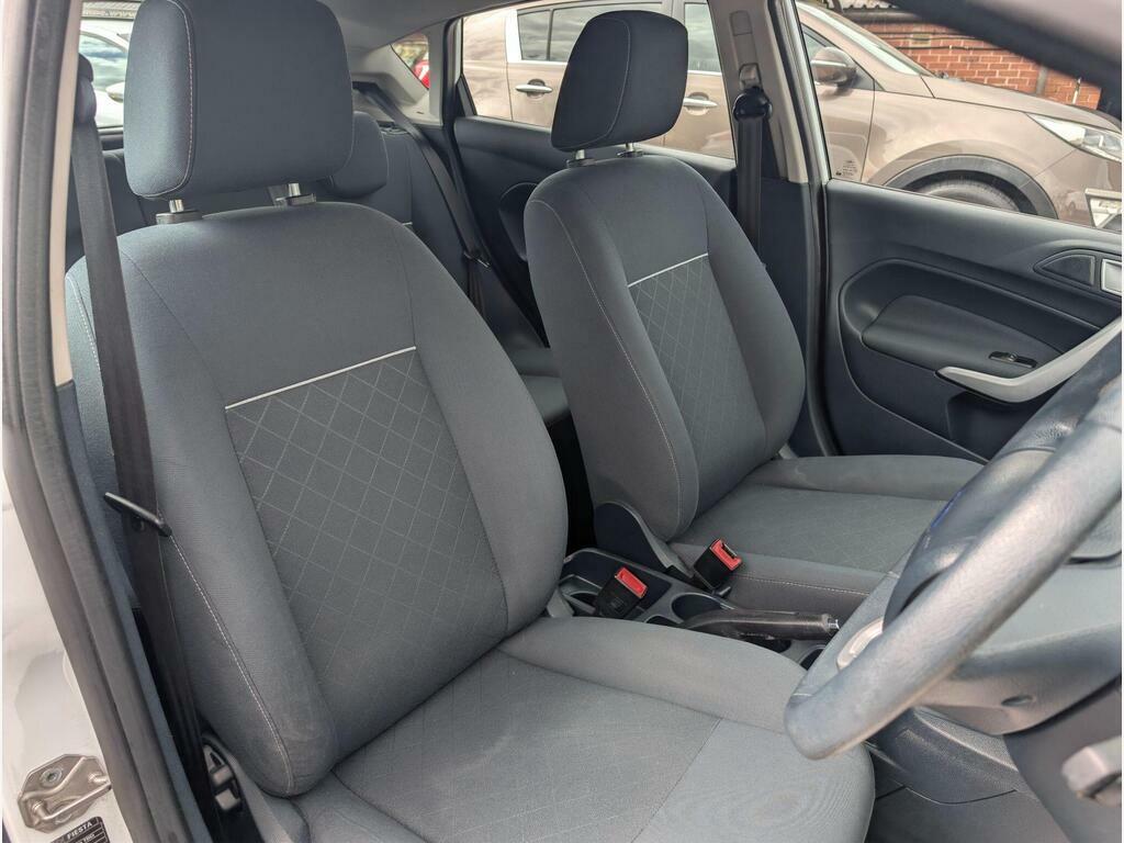 Ford Fiesta Hatchback Black #23