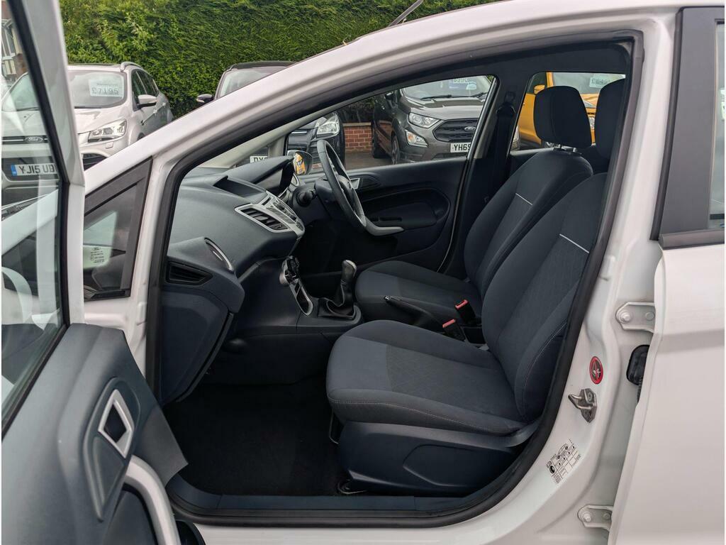 Ford Fiesta Hatchback Black #36