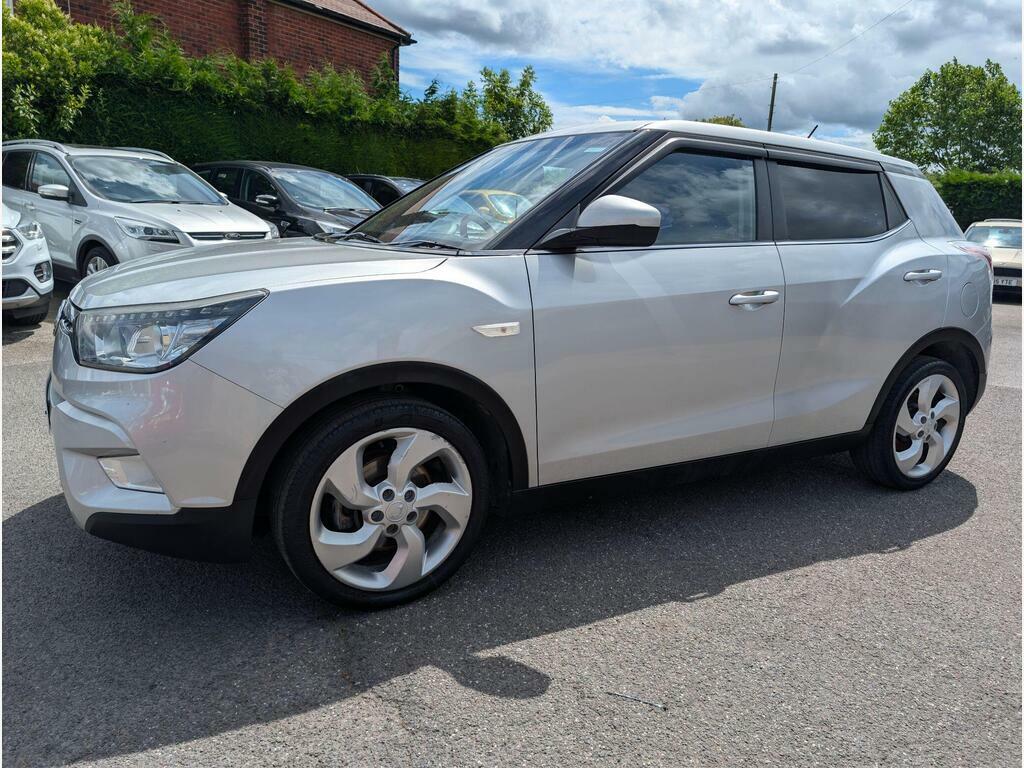 SsangYong Tivoli 1.6 E-xgi Ex Euro 6 S S Silver #2