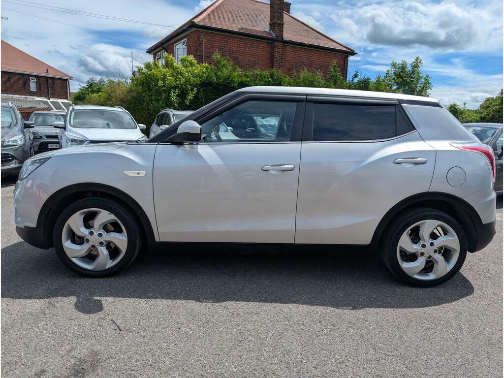 SsangYong Tivoli 1.6 E-xgi Ex Euro 6 S S Silver #3