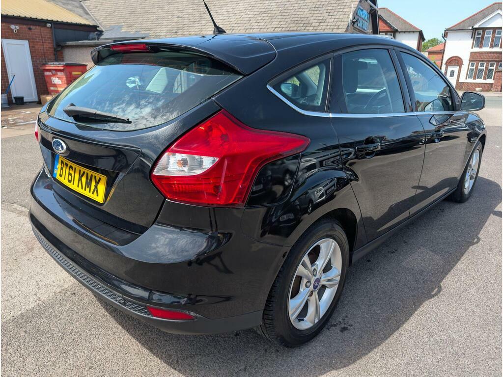 Ford Focus 1.6 Zetec Euro 5 Red #7