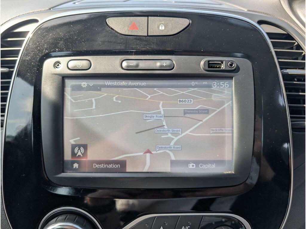 Renault Captur Captur Signature X Nav Tce Black #16