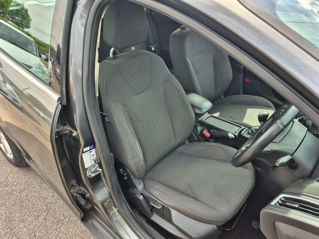 Ford Focus 1.5 Tdci Zetec Hatchback Euro 6 Black #16