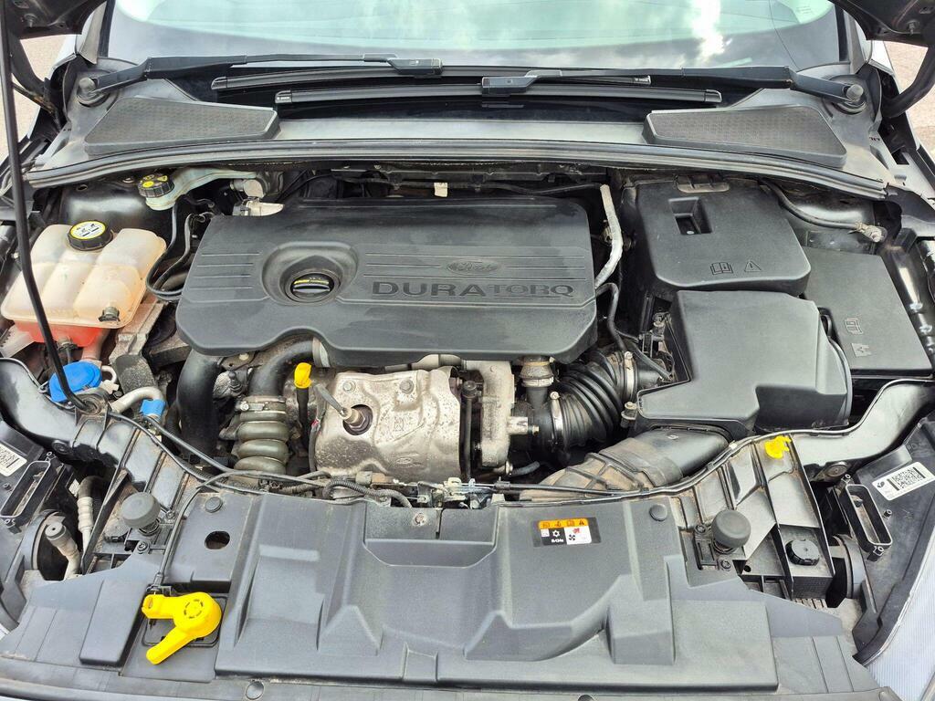 Ford Focus 1.5 Tdci Zetec Hatchback Euro 6 Black #29