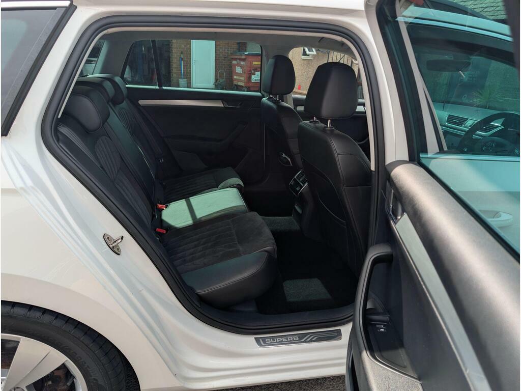 Skoda Superb 2.0 Tdi Se L Executive Euro 6 Ss Grey #24