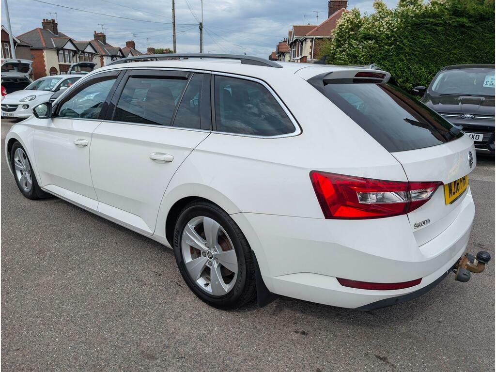 Skoda Superb 2.0 Tdi Se Business Euro 6 S S White #3