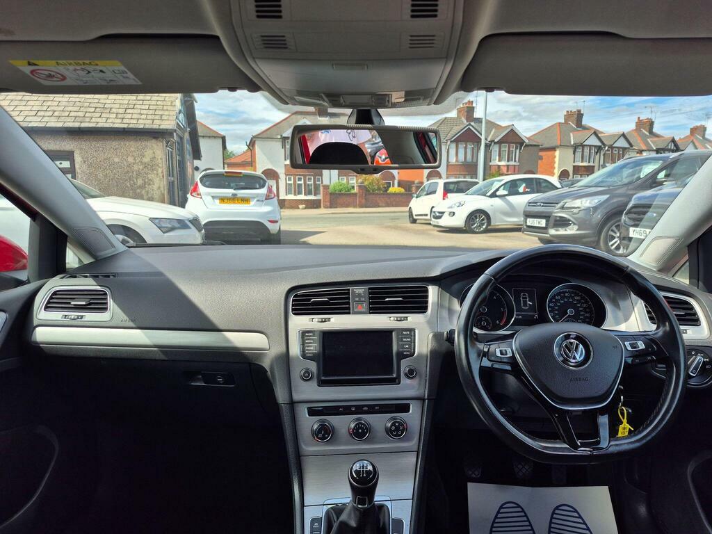 Volkswagen Golf 1.4 Tsi Se 125Ps Estate White #9