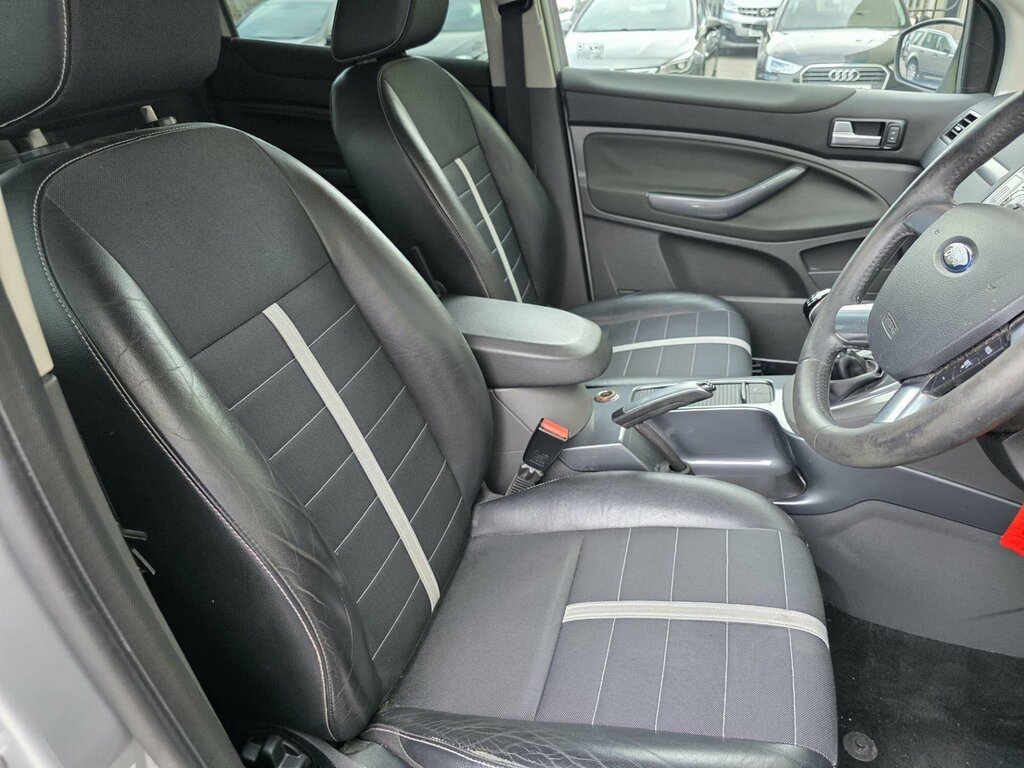 Ford Kuga 2.0 Titanium Tdci 2Wd 138 Bhp Brown #28