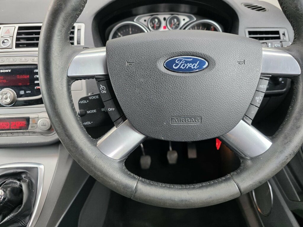 Ford Kuga 2.0 Titanium Tdci 2Wd 138 Bhp Brown #35