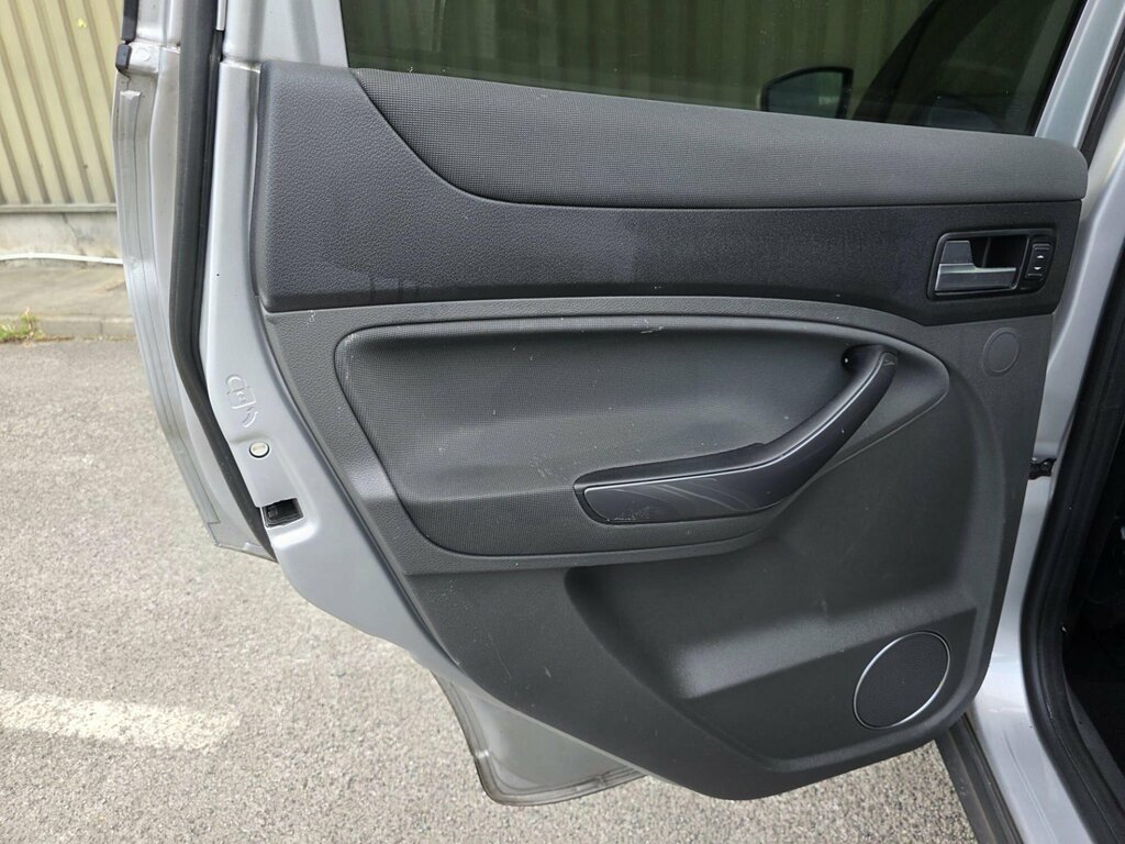 Ford Kuga 2.0 Titanium Tdci 2Wd 138 Bhp Brown #19