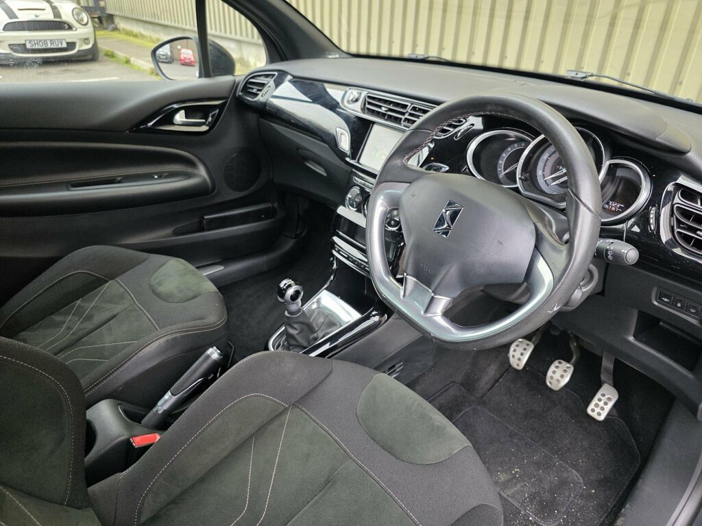 DS DS 3 Puretech Elegance Ss Silver #23