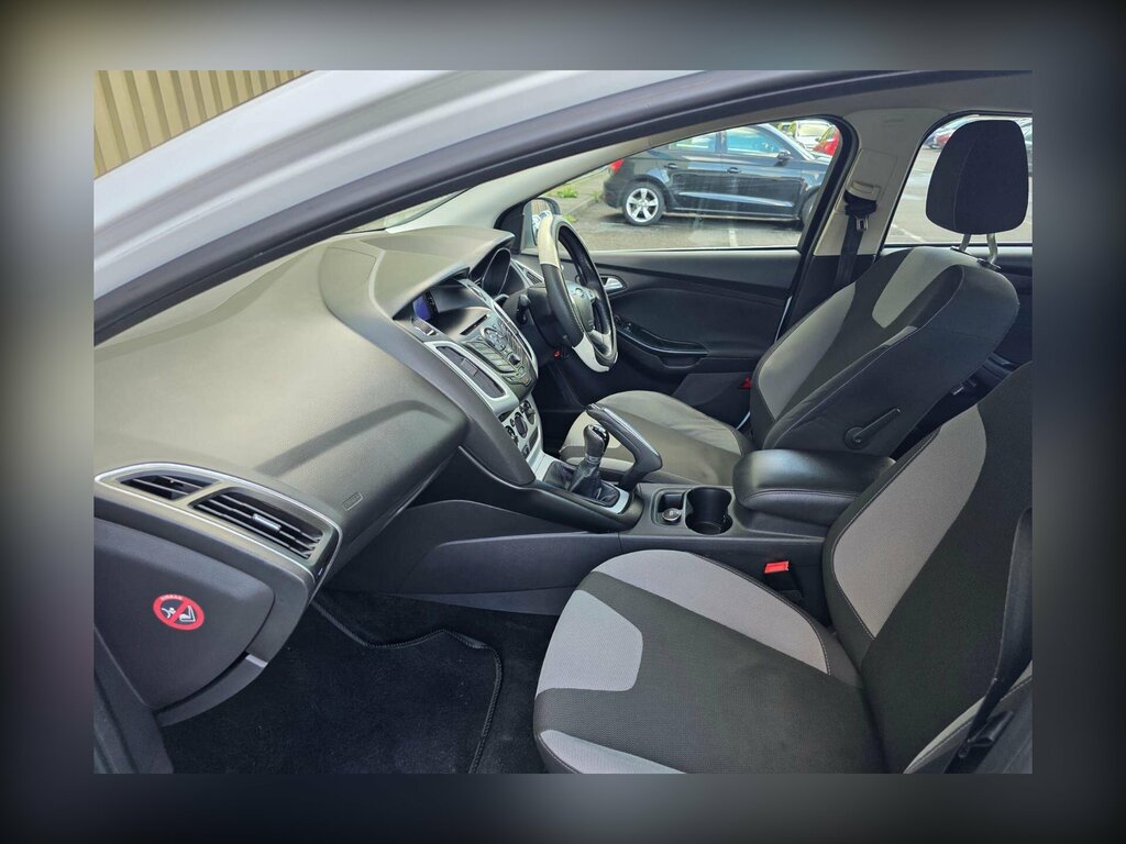 Ford Focus 1.6 Titanium Euro 5 Silver #13