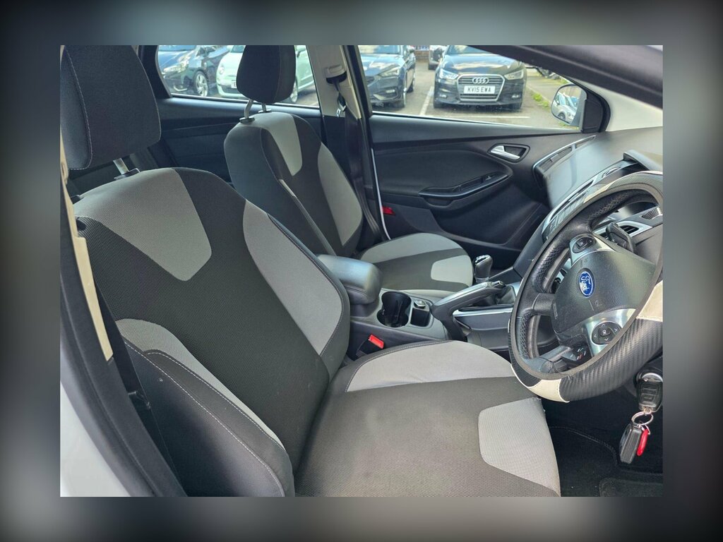 Ford Focus 1.6 Titanium Euro 5 Silver #16